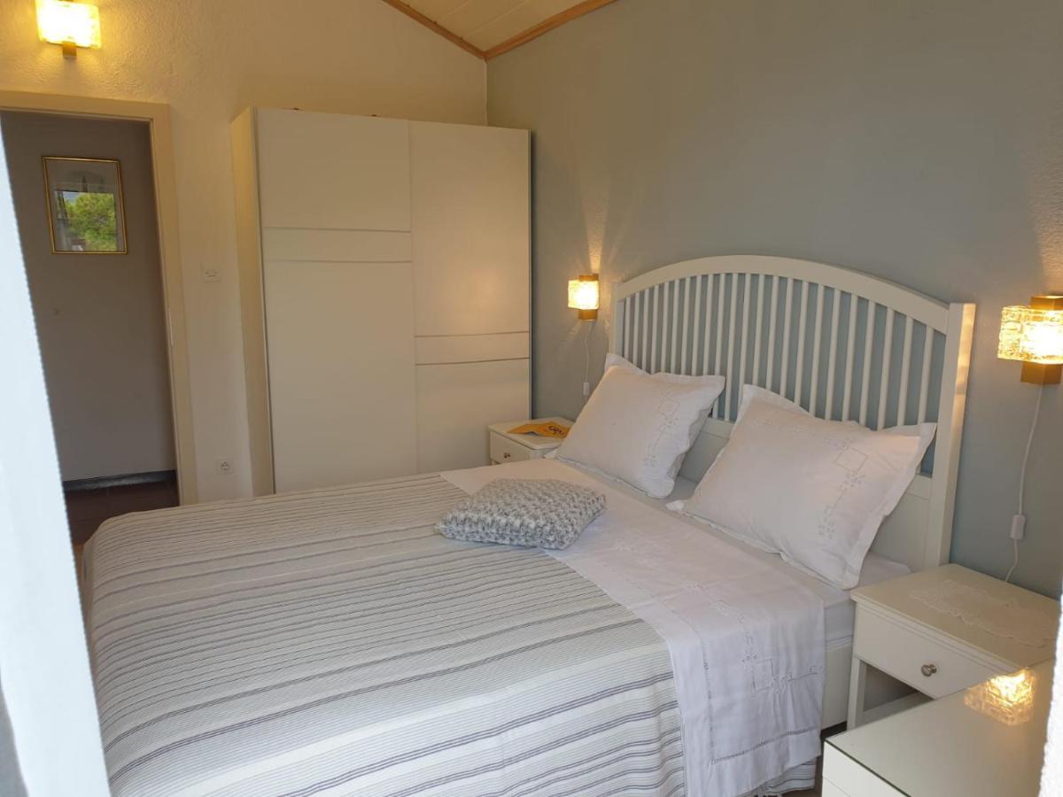 Apartments Kuzmanic 오미스 외부 사진
