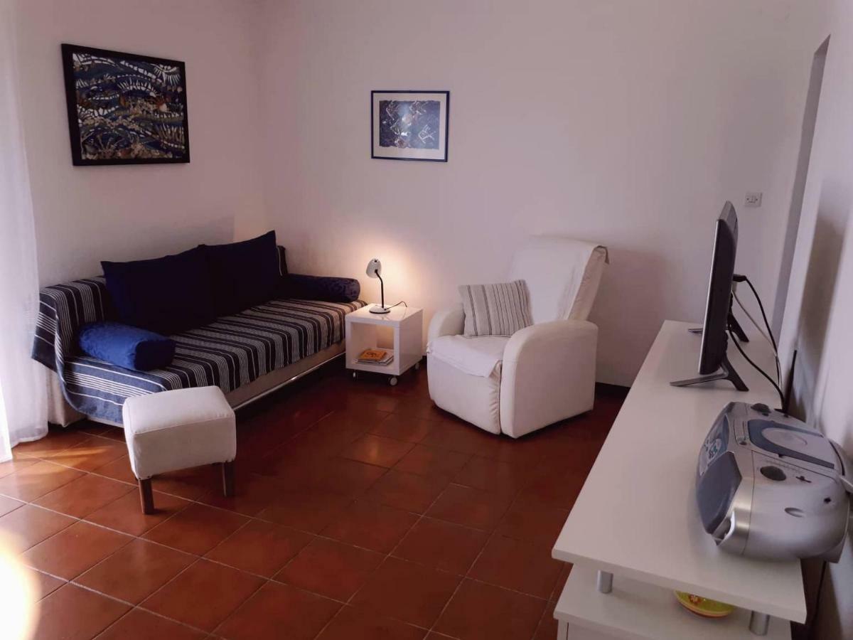 Apartments Kuzmanic 오미스 외부 사진